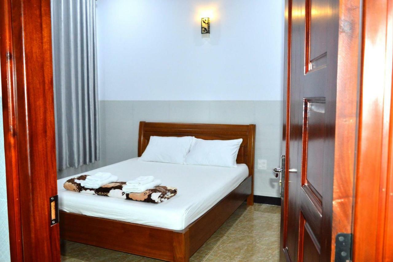 Nha Nghi Hung Hoa Hotel Phan Thiet Exterior photo
